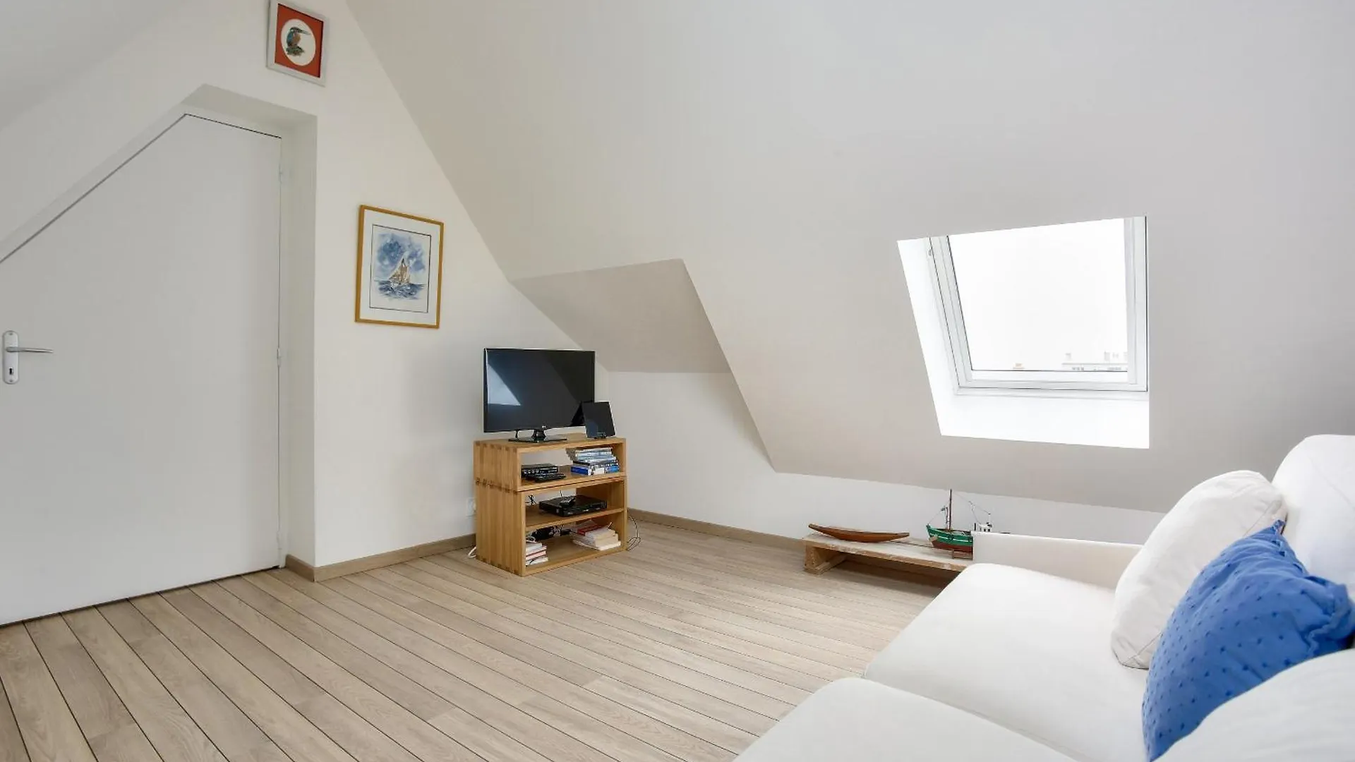 アパート Appartement Pour 6 En Plein Centre De ディナール