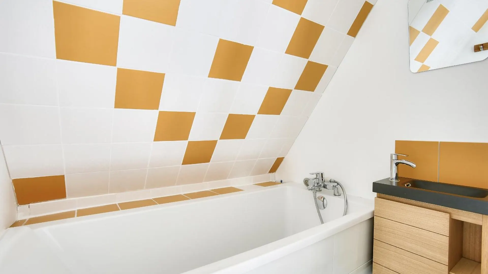 アパート Appartement Pour 6 En Plein Centre De ディナール