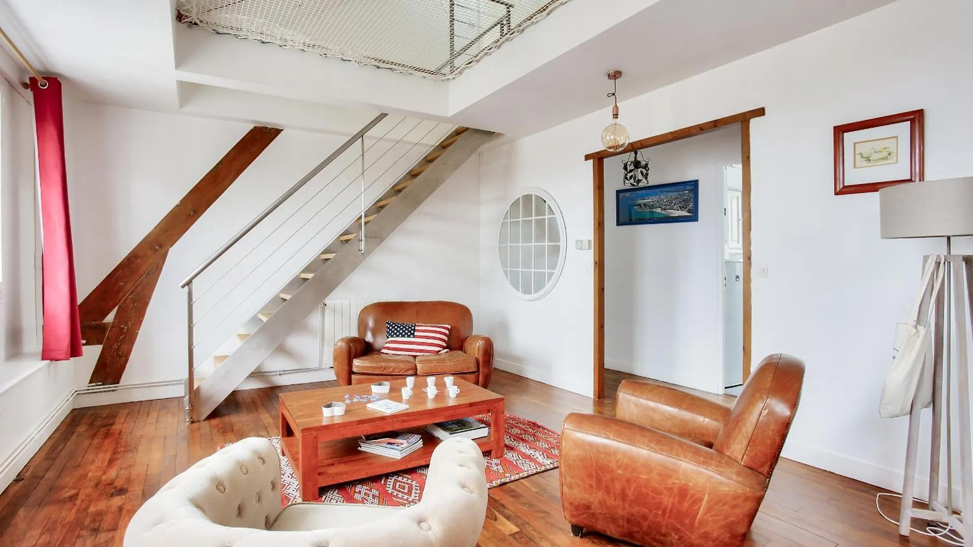 Appartement Pour 6 En Plein Centre De ディナール